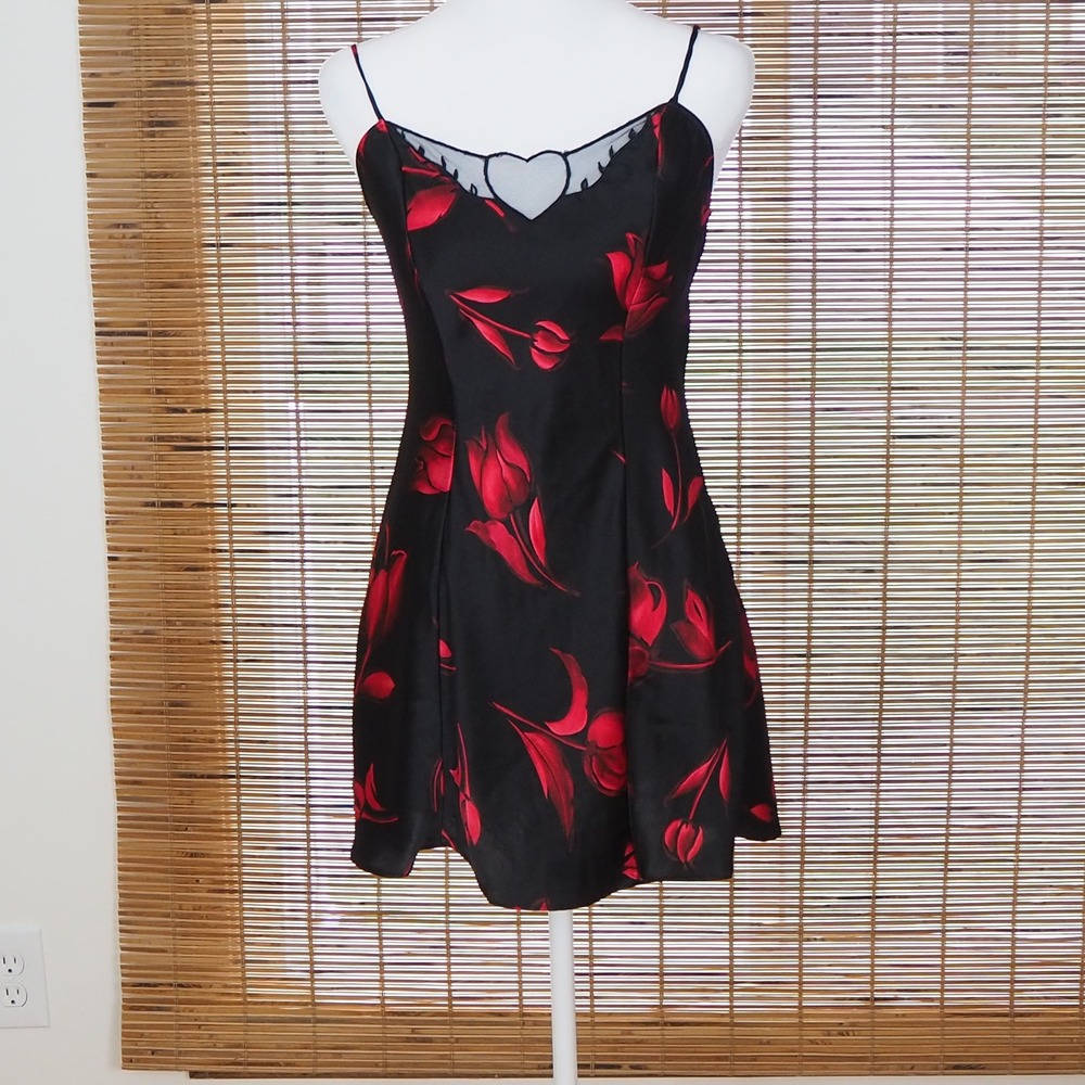 Vintage Victoria's Secret 1990's Silk Nightgown Slip Dress Lace Heart Babydoll